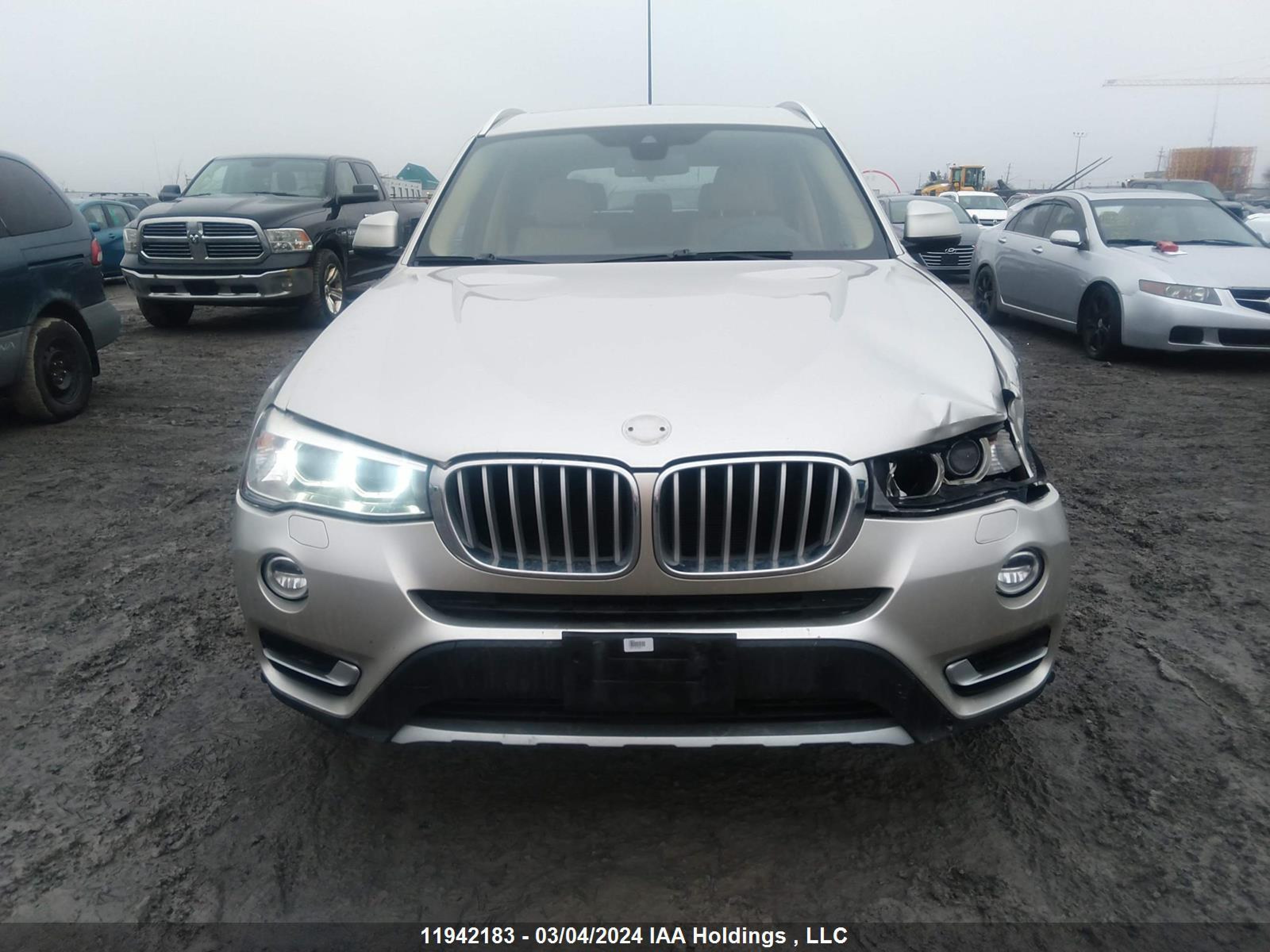 Photo 11 VIN: 5UXWX9C50G0D72676 - BMW X3 