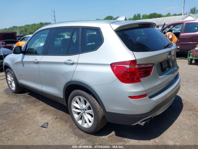 Photo 2 VIN: 5UXWX9C50G0D73844 - BMW X3 