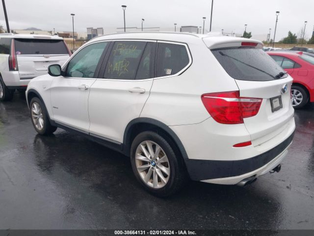 Photo 2 VIN: 5UXWX9C51D0D01806 - BMW X3 