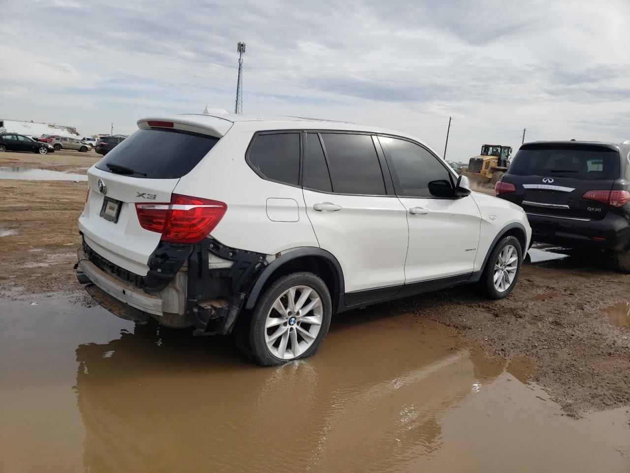 Photo 2 VIN: 5UXWX9C51D0D02440 - BMW X3 