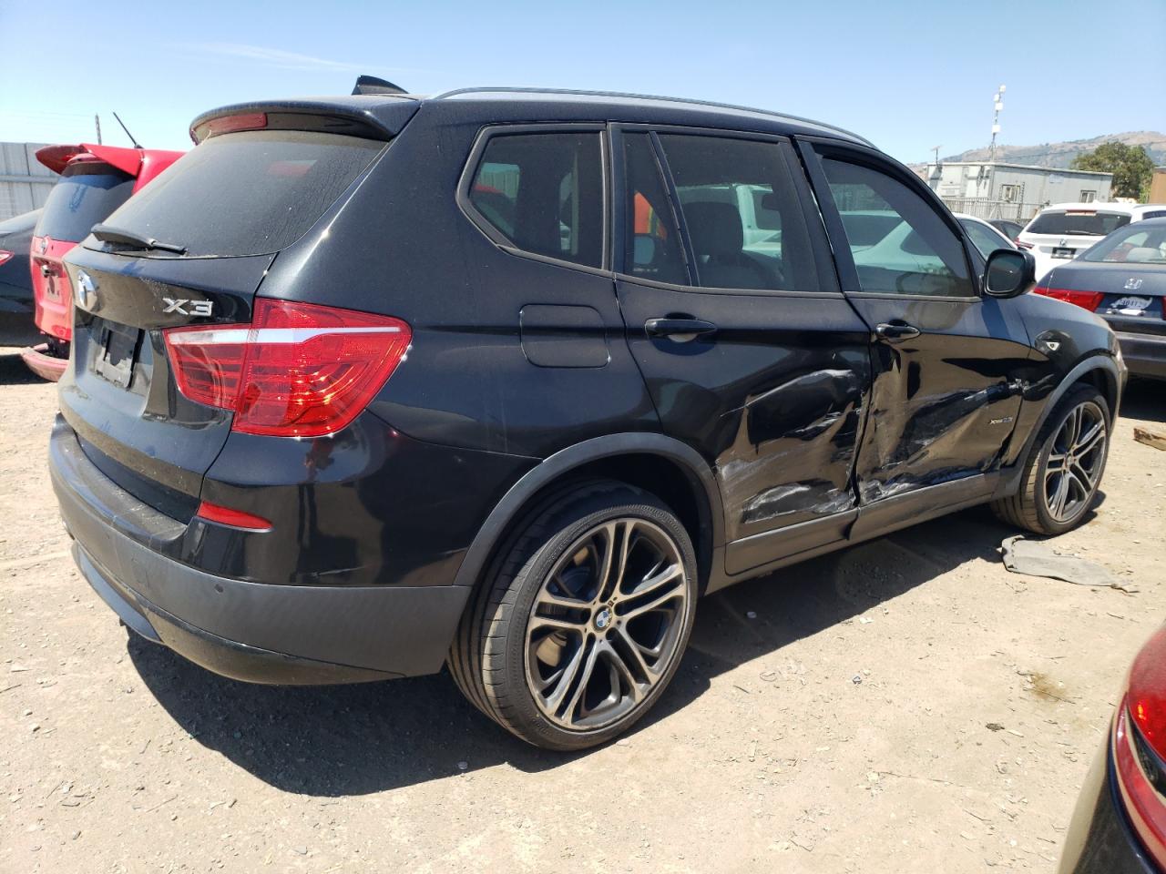 Photo 2 VIN: 5UXWX9C51E0D11317 - BMW X3 