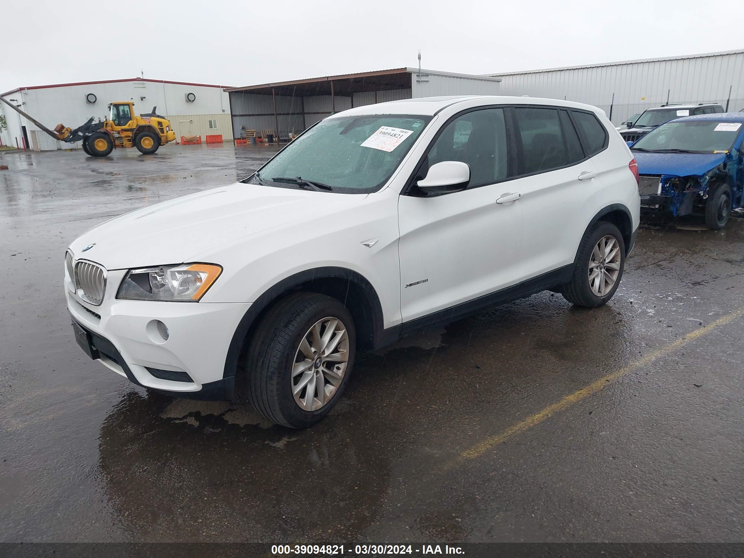 Photo 1 VIN: 5UXWX9C51E0D23595 - BMW X3 