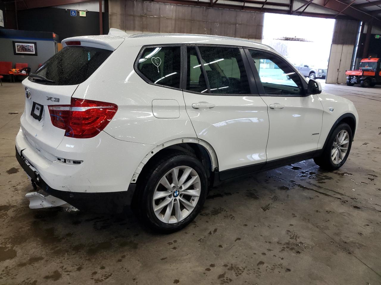 Photo 2 VIN: 5UXWX9C51G0D89521 - BMW X3 