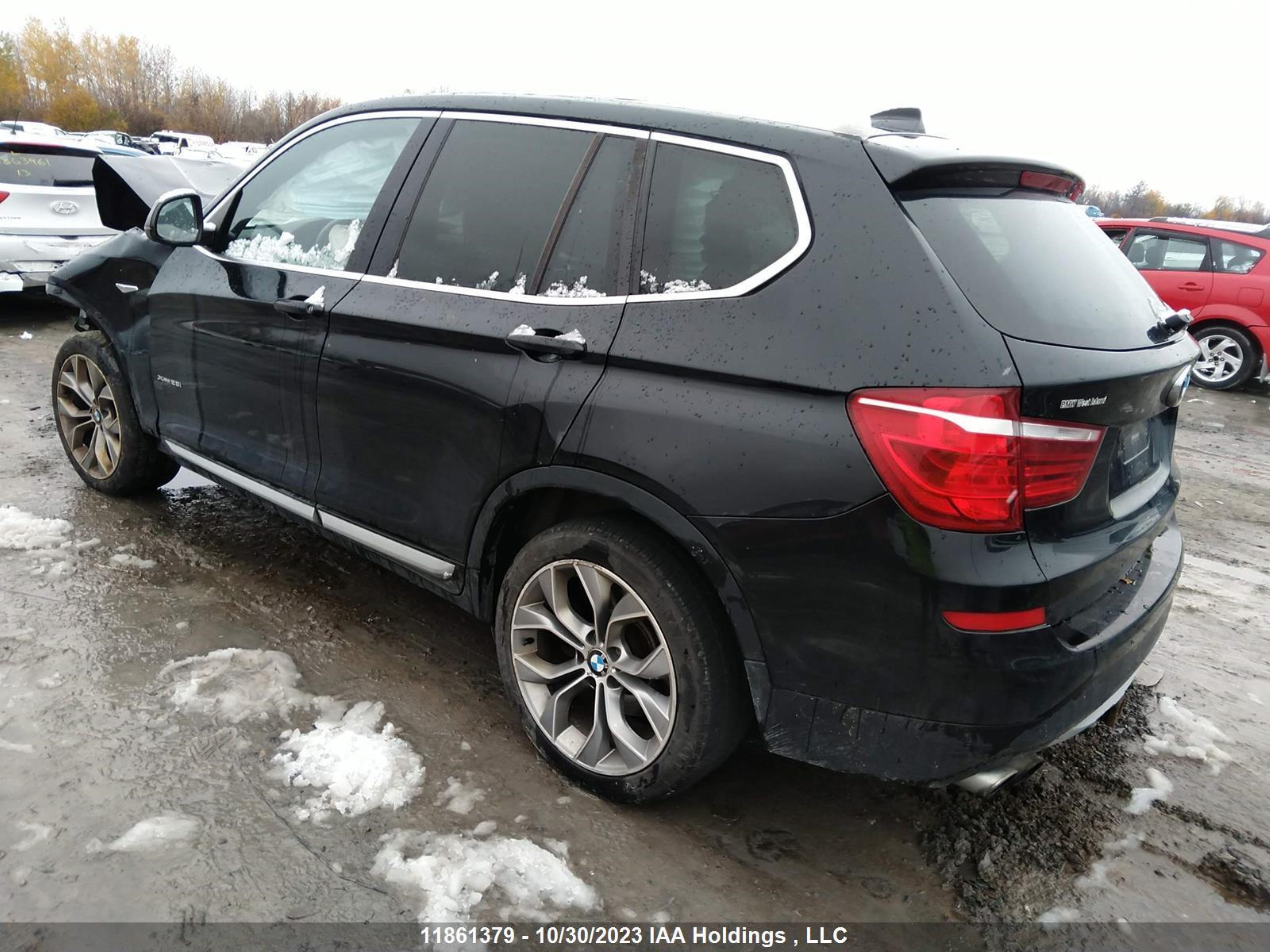 Photo 2 VIN: 5UXWX9C51H0T00111 - BMW X3 