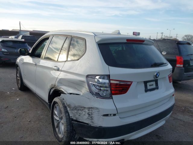 Photo 2 VIN: 5UXWX9C52D0A19870 - BMW X3 