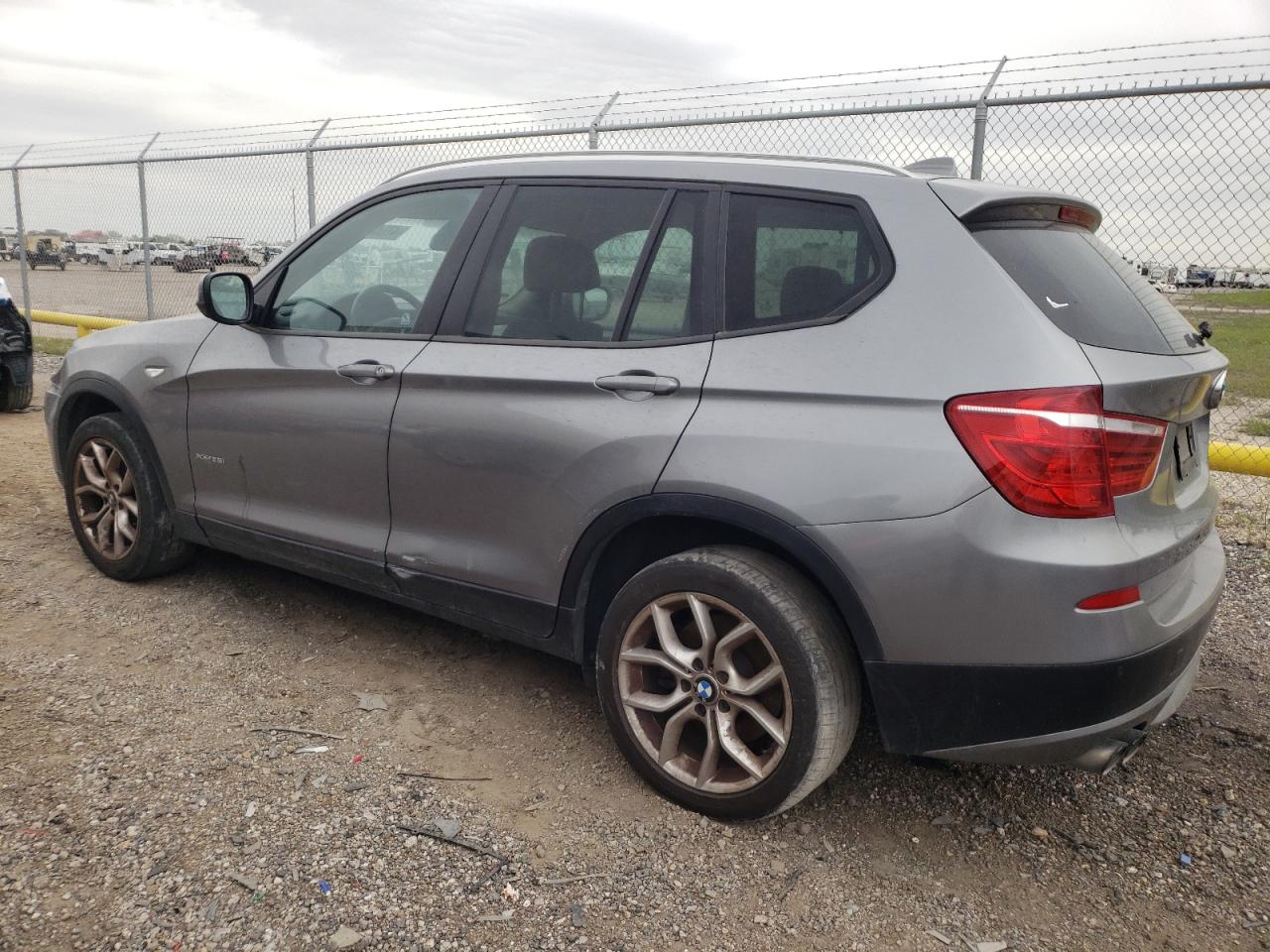 Photo 1 VIN: 5UXWX9C52D0D00020 - BMW X3 