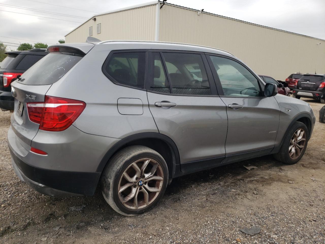 Photo 2 VIN: 5UXWX9C52D0D00020 - BMW X3 