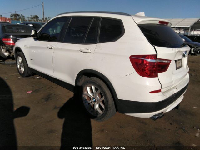 Photo 2 VIN: 5UXWX9C52D0D01829 - BMW X3 