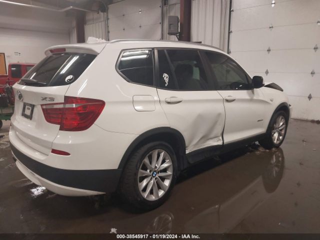 Photo 3 VIN: 5UXWX9C52E0D29213 - BMW X3 