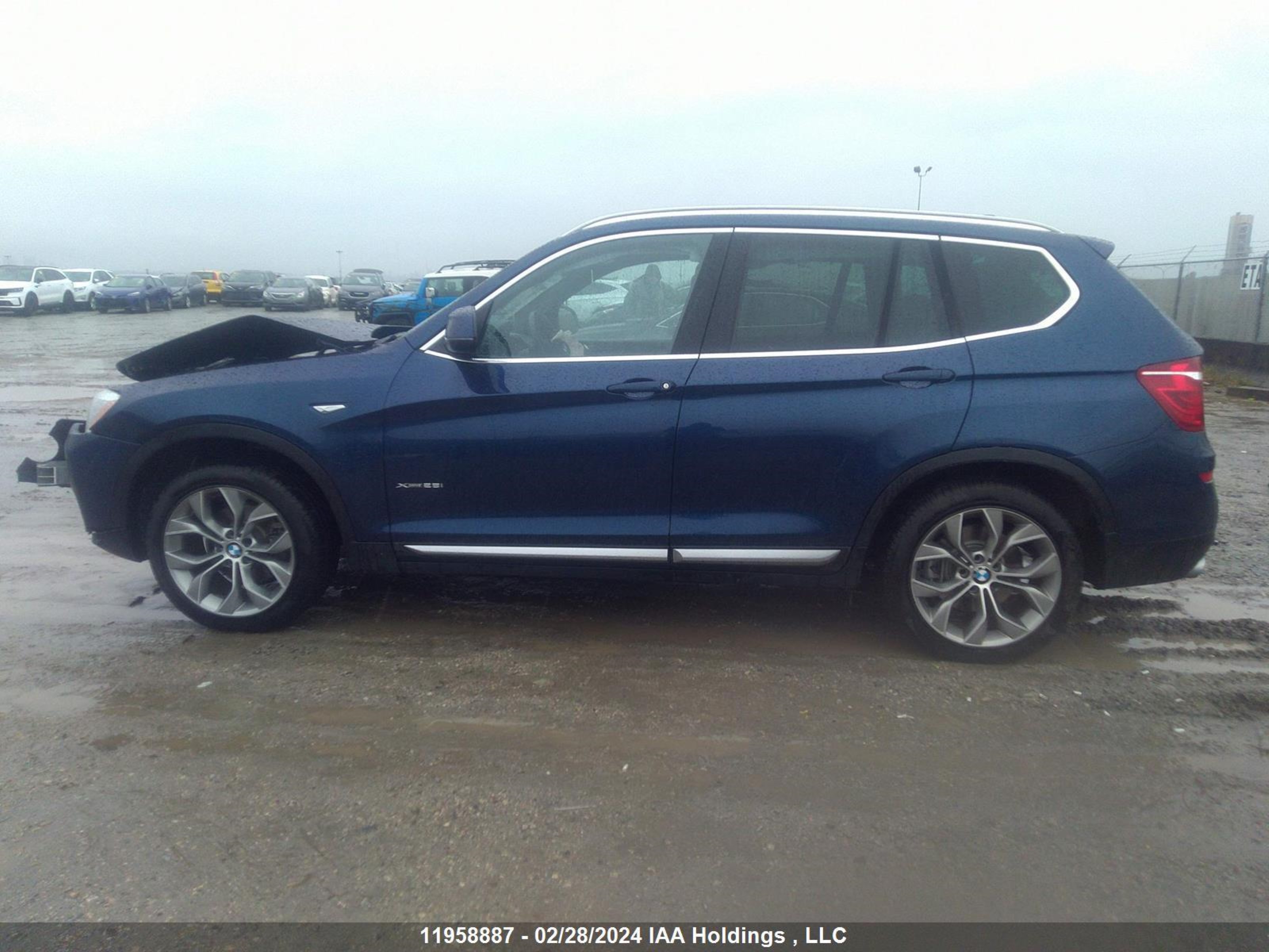 Photo 13 VIN: 5UXWX9C52H0T14227 - BMW X3 