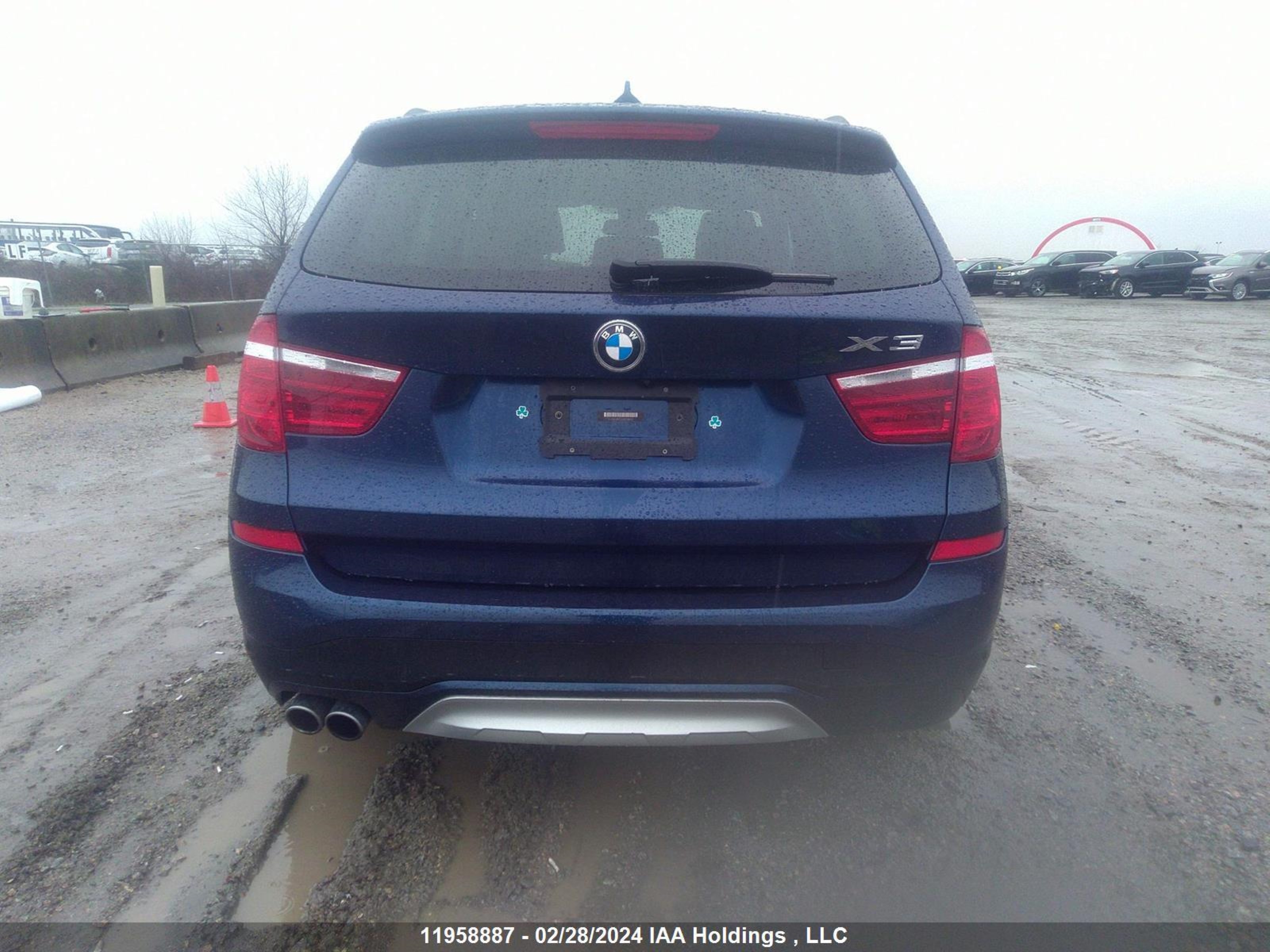 Photo 15 VIN: 5UXWX9C52H0T14227 - BMW X3 