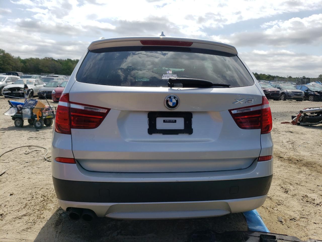 Photo 5 VIN: 5UXWX9C53D0A11938 - BMW X3 