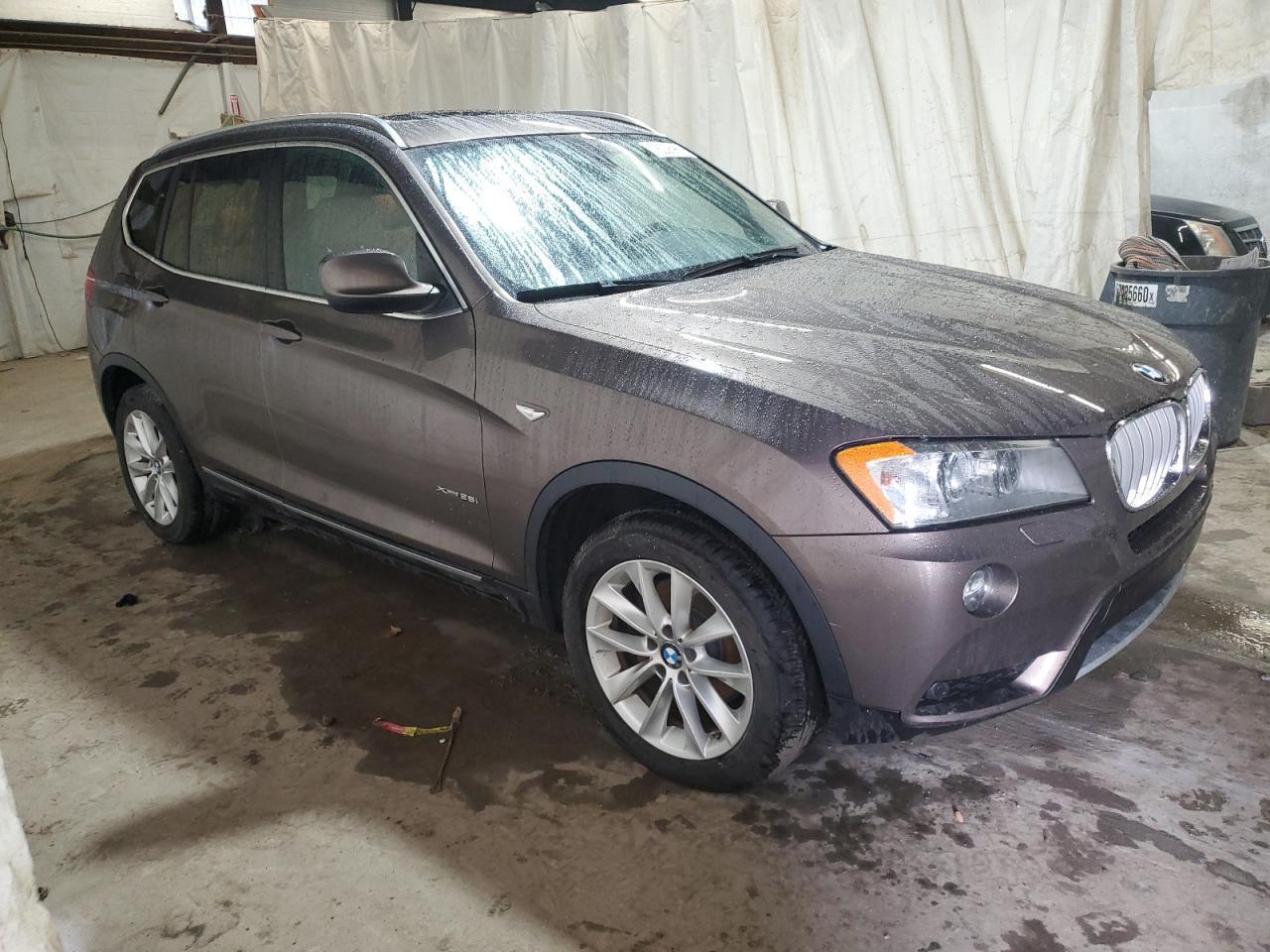 Photo 3 VIN: 5UXWX9C53D0A18520 - BMW X3 