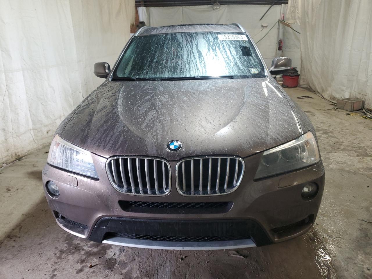 Photo 4 VIN: 5UXWX9C53D0A18520 - BMW X3 