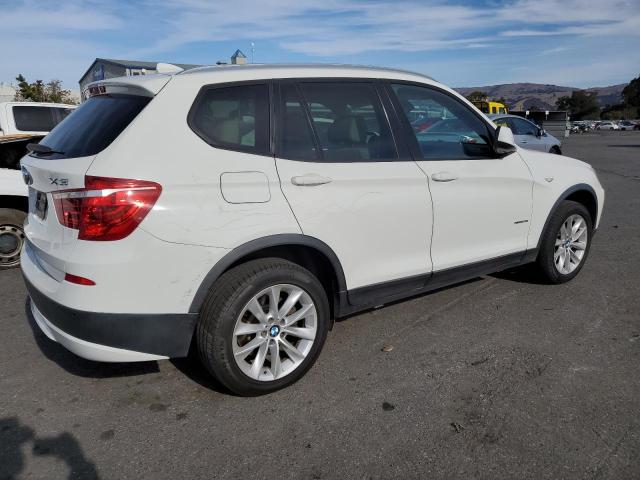 Photo 2 VIN: 5UXWX9C53D0A23278 - BMW X3 