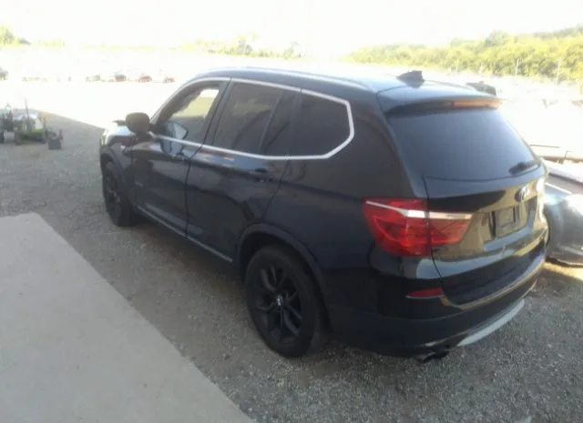 Photo 2 VIN: 5UXWX9C53D0A31817 - BMW X3 