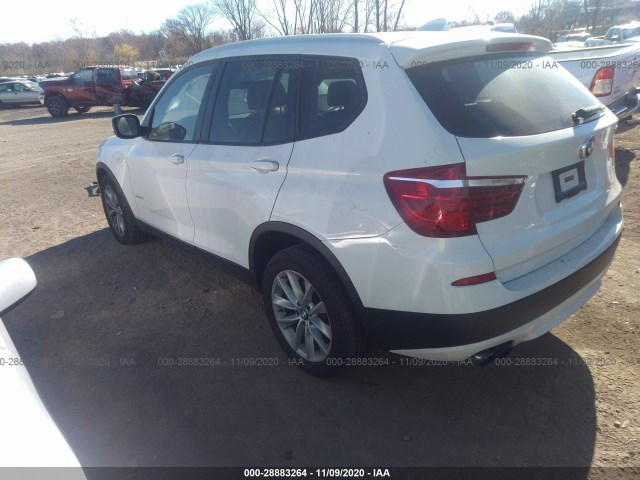 Photo 2 VIN: 5UXWX9C53D0A32479 - BMW X3 