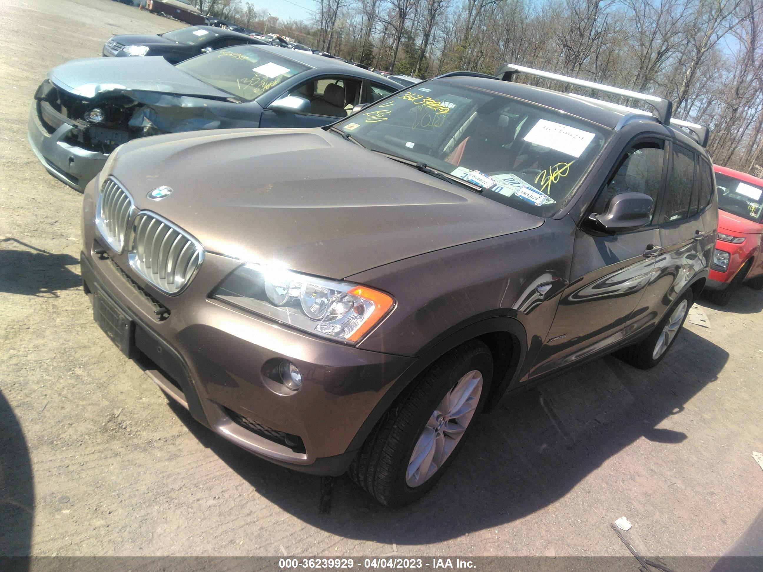 Photo 1 VIN: 5UXWX9C53D0A32952 - BMW X3 