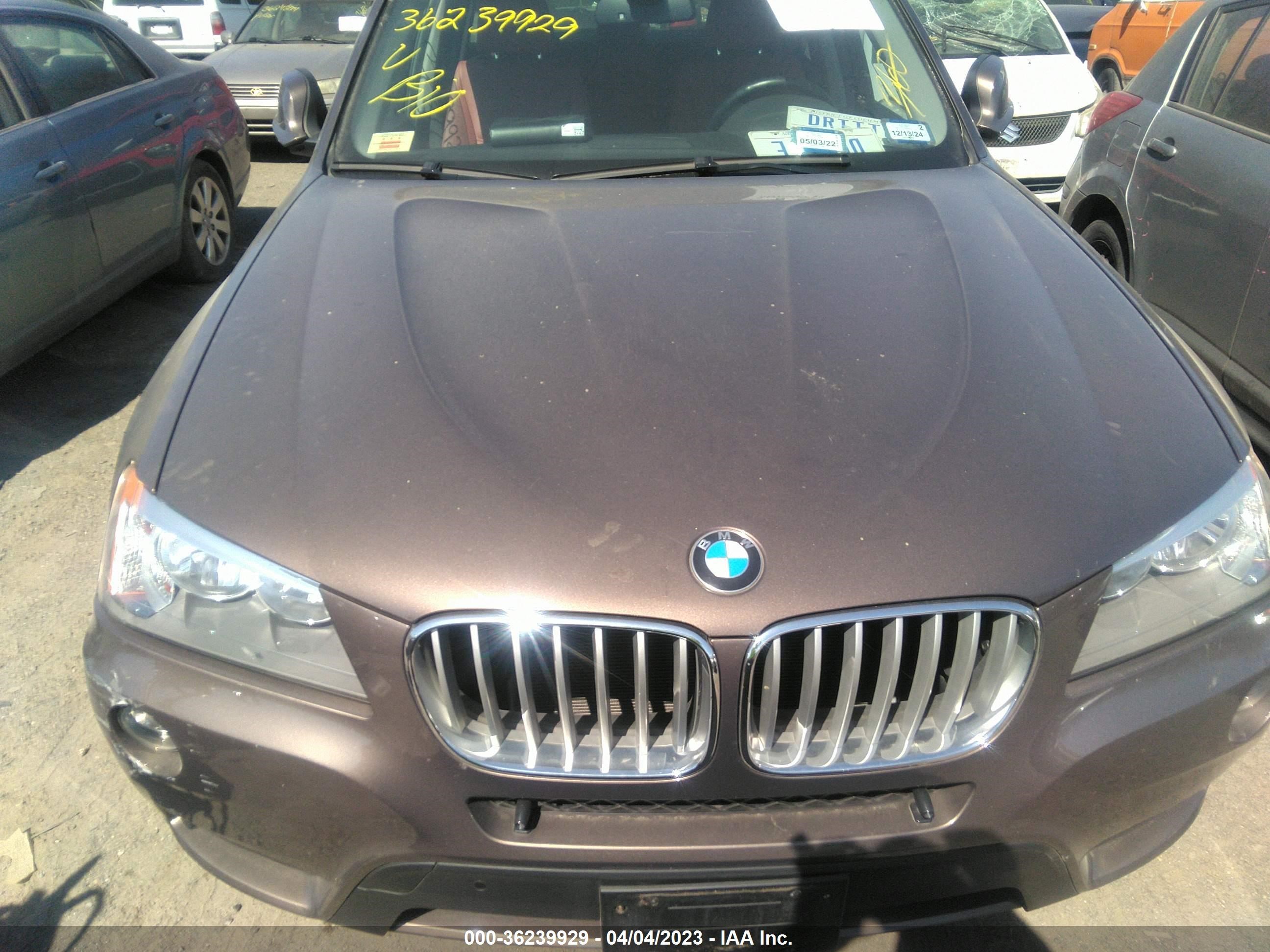 Photo 9 VIN: 5UXWX9C53D0A32952 - BMW X3 