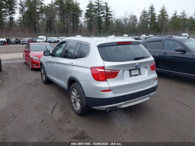 Photo 2 VIN: 5UXWX9C53D0D02908 - BMW X3 