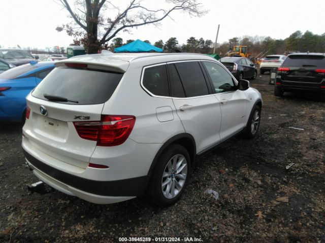 Photo 3 VIN: 5UXWX9C53E0D15563 - BMW X3 