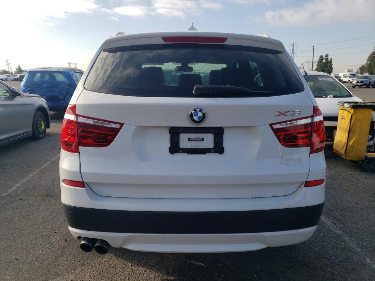 Photo 5 VIN: 5UXWX9C53E0D16342 - BMW X3 