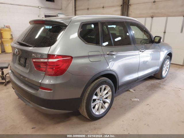 Photo 3 VIN: 5UXWX9C53E0D16647 - BMW X3 