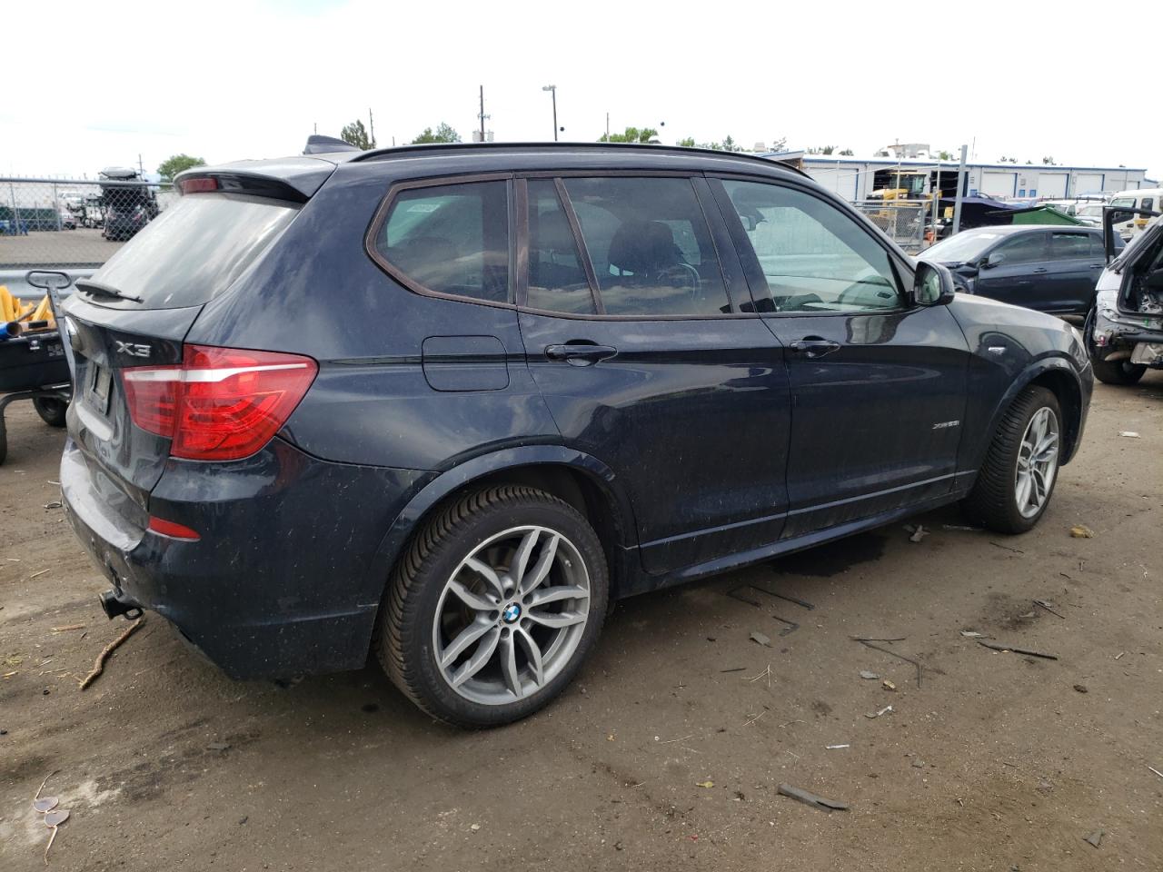 Photo 2 VIN: 5UXWX9C53G0D67603 - BMW X3 