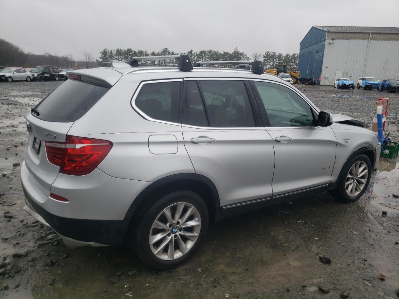 Photo 2 VIN: 5UXWX9C54D0A20681 - BMW X3 