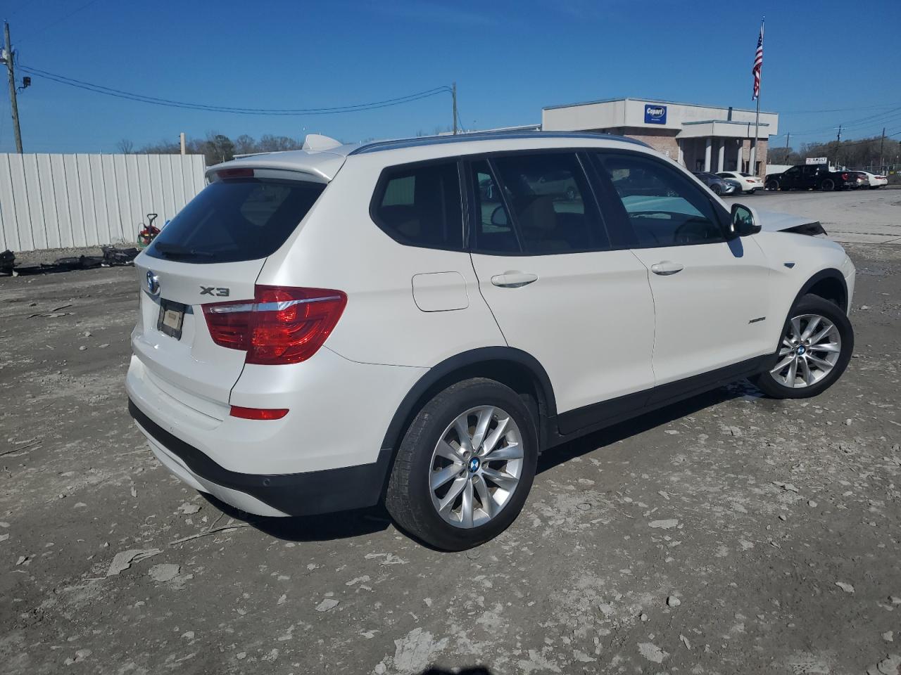 Photo 2 VIN: 5UXWX9C54G0D87777 - BMW X3 