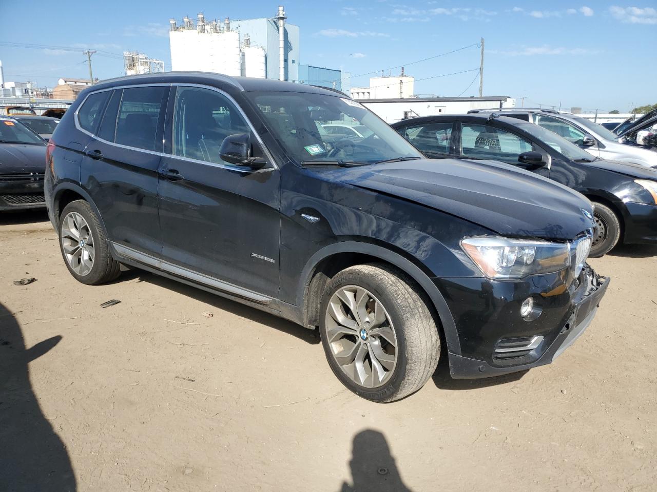 Photo 3 VIN: 5UXWX9C54H0D98246 - BMW X3 