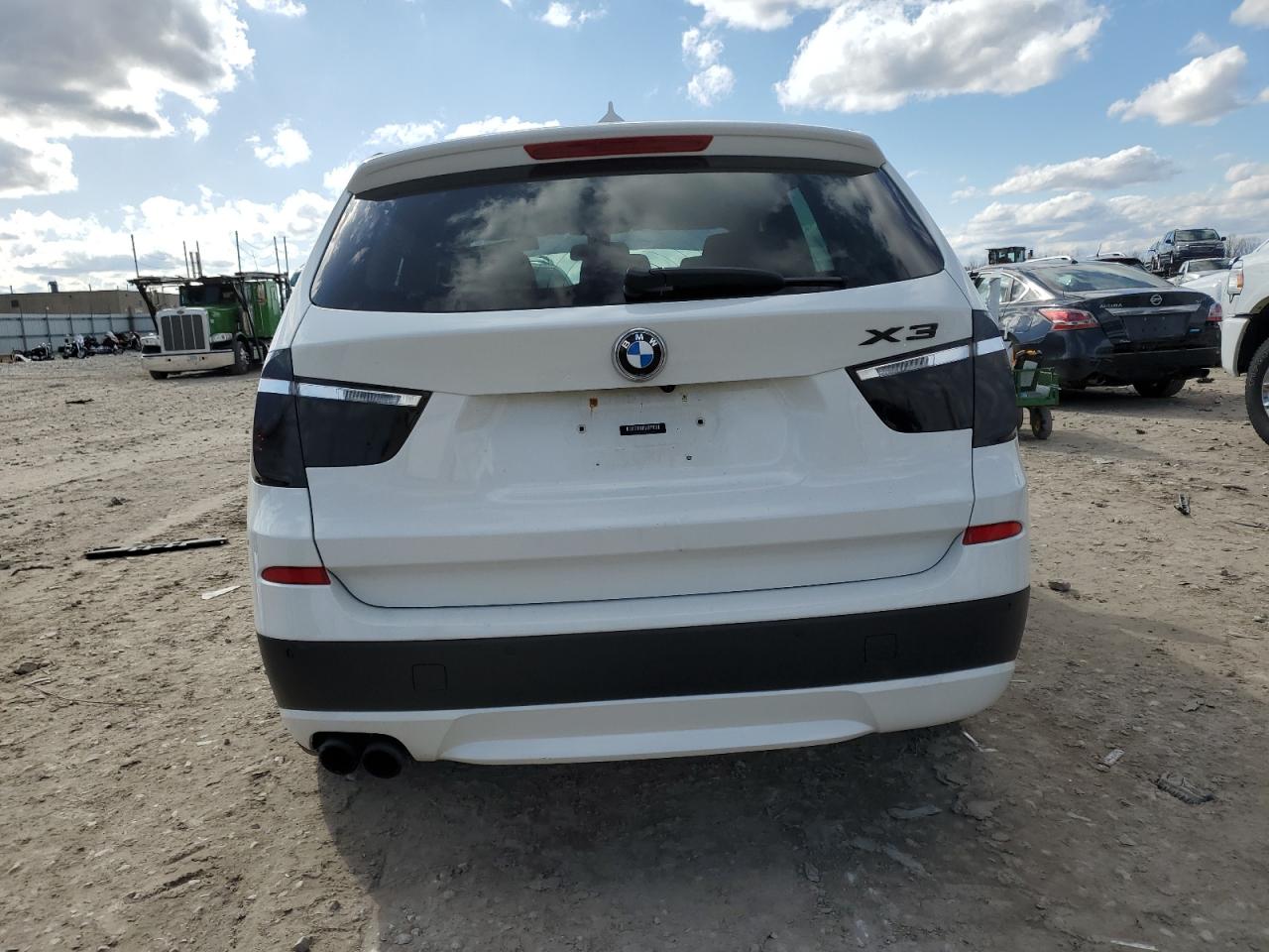 Photo 5 VIN: 5UXWX9C55D0A12976 - BMW X3 