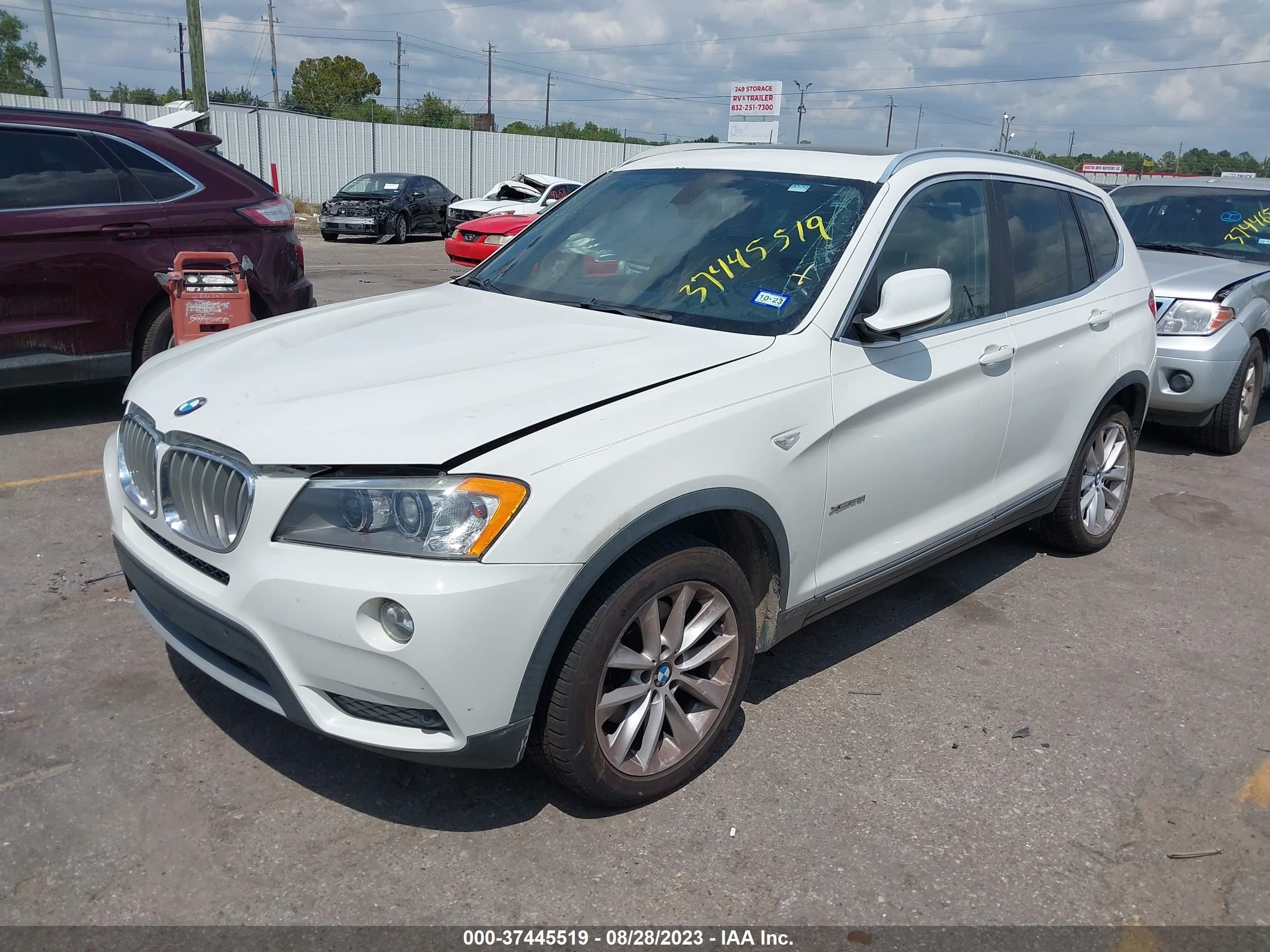 Photo 1 VIN: 5UXWX9C55D0A21502 - BMW X3 