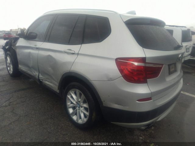 Photo 2 VIN: 5UXWX9C55D0A22133 - BMW X3 