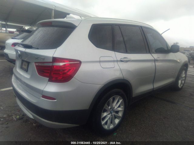 Photo 3 VIN: 5UXWX9C55D0A22133 - BMW X3 