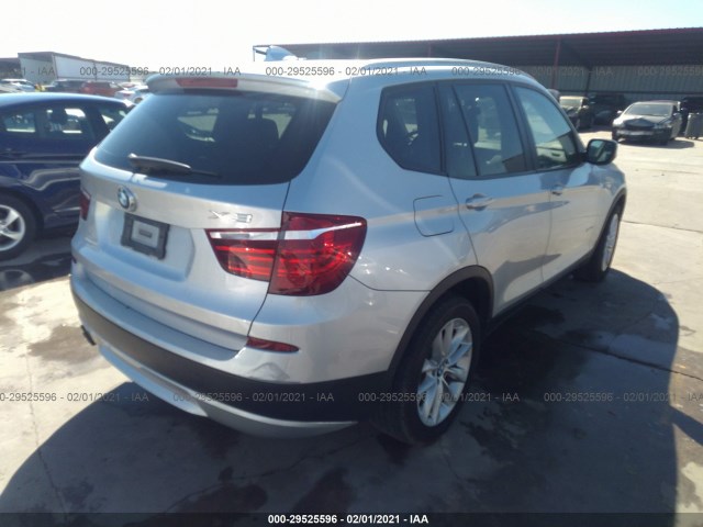 Photo 3 VIN: 5UXWX9C55D0A27400 - BMW X3 