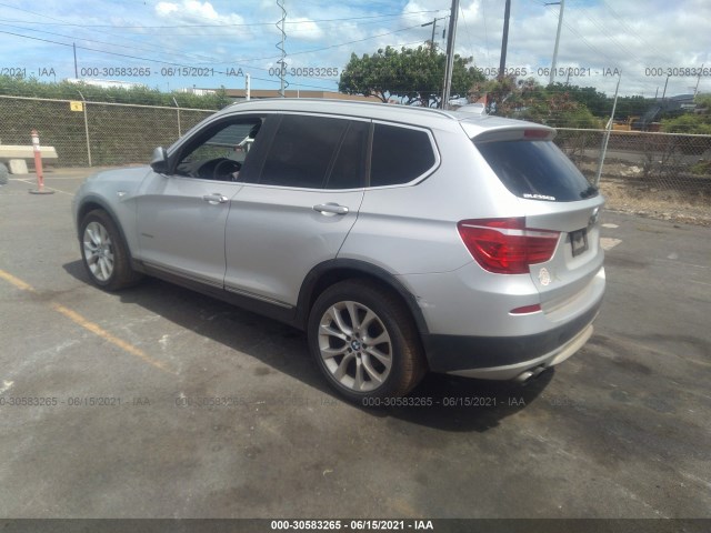 Photo 2 VIN: 5UXWX9C56D0A14008 - BMW X3 