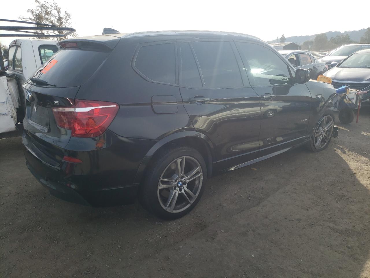 Photo 2 VIN: 5UXWX9C56D0A23078 - BMW X3 