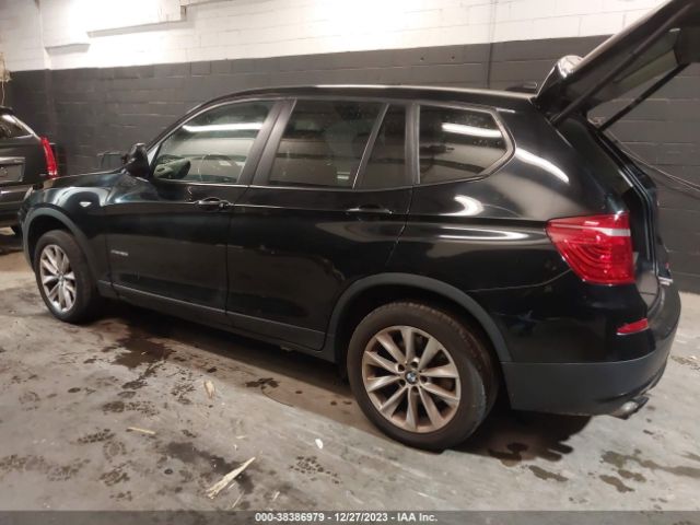 Photo 2 VIN: 5UXWX9C56DLK59645 - BMW X3 