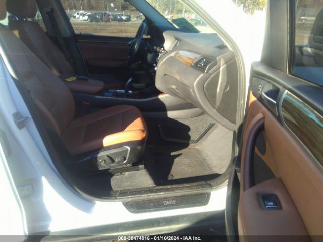 Photo 4 VIN: 5UXWX9C56F0D44122 - BMW X3 