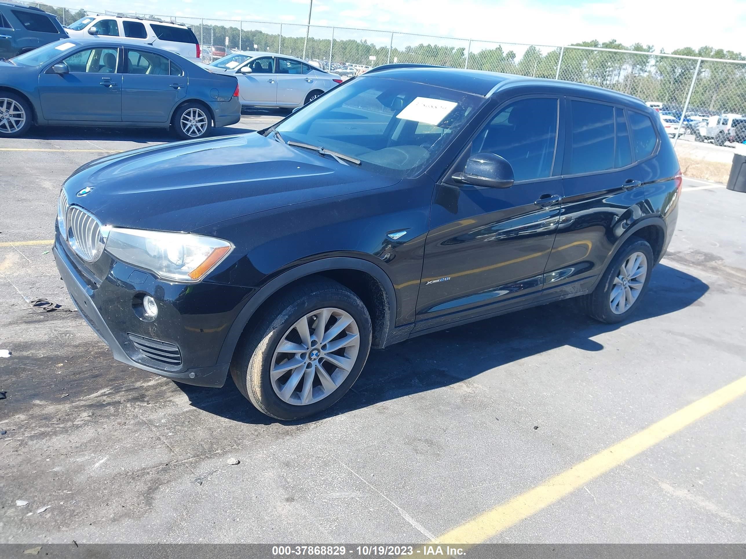 Photo 1 VIN: 5UXWX9C56F0D56514 - BMW X3 