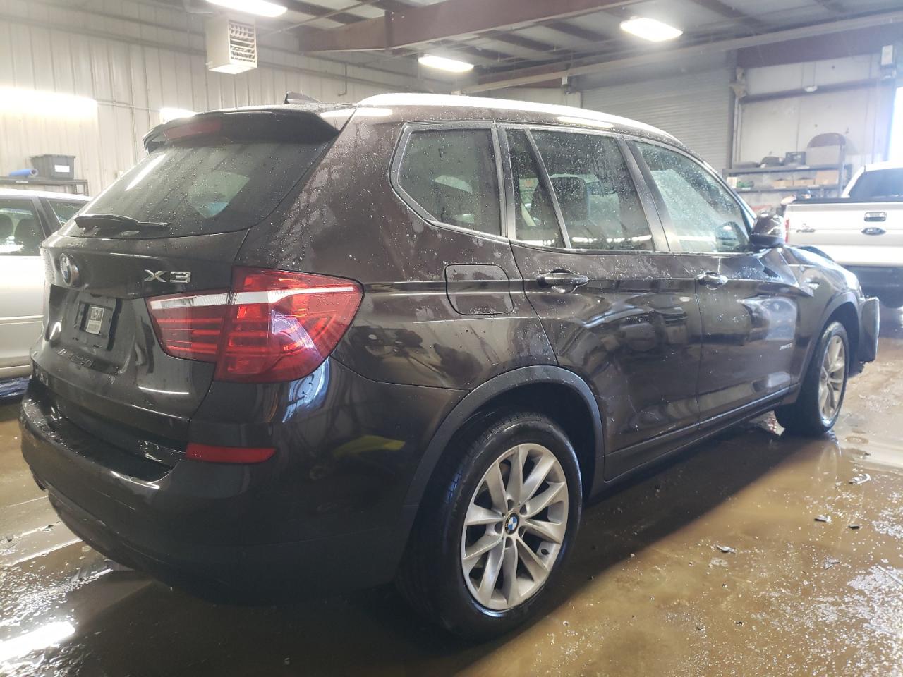 Photo 2 VIN: 5UXWX9C56G0D67451 - BMW X3 