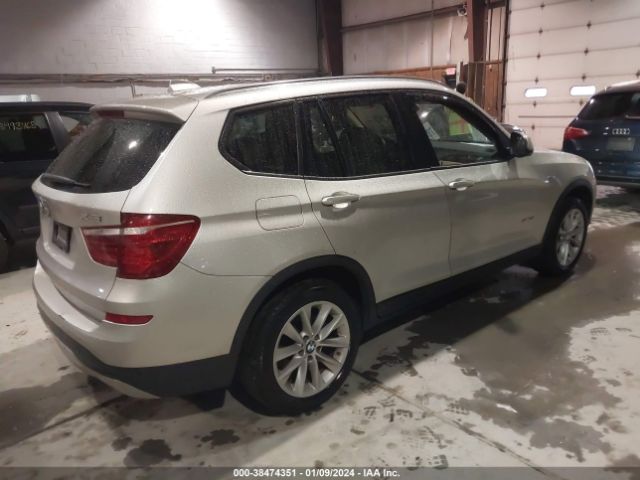 Photo 3 VIN: 5UXWX9C56G0D76084 - BMW X3 