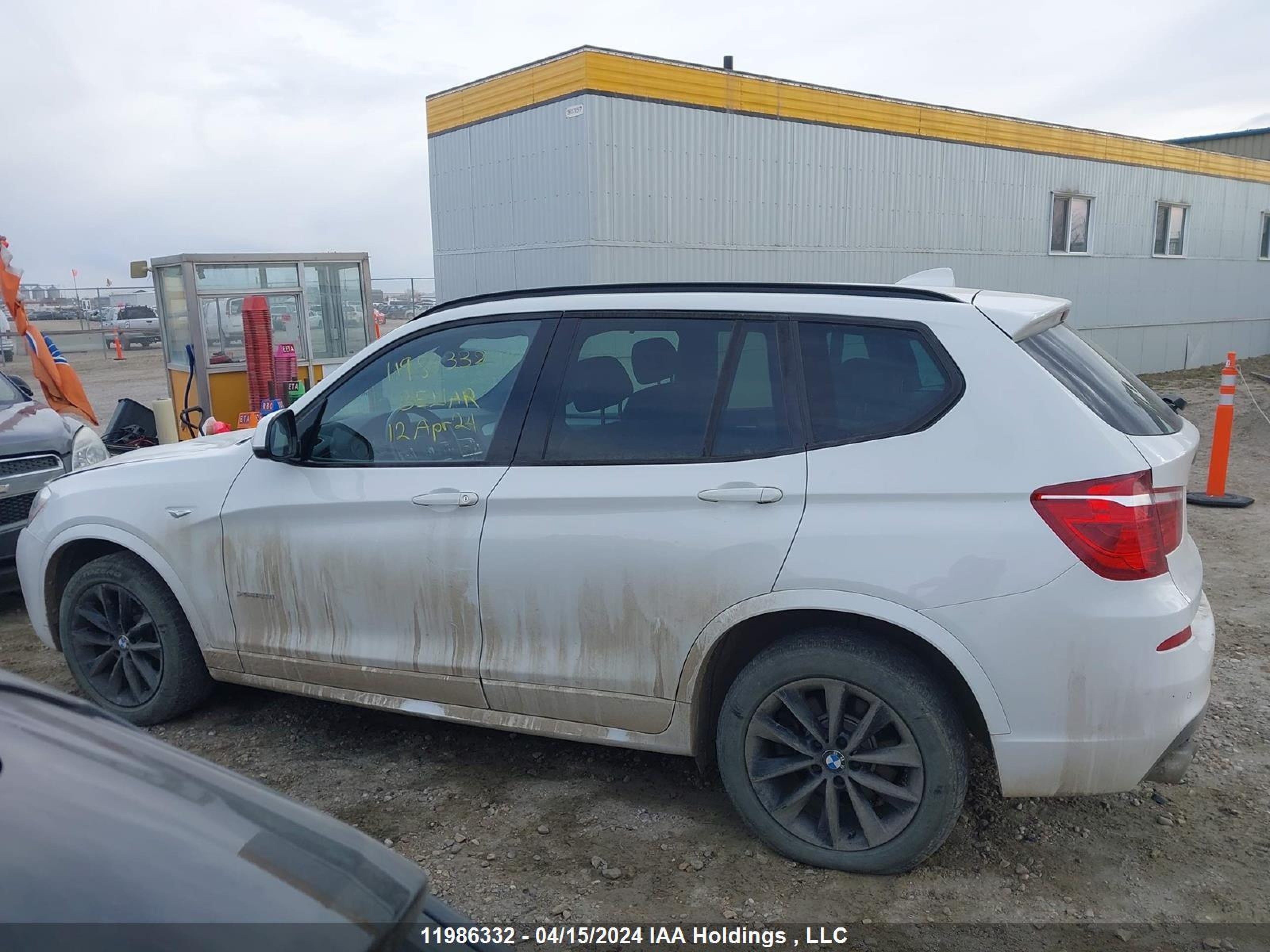 Photo 13 VIN: 5UXWX9C56H0T02694 - BMW X3 