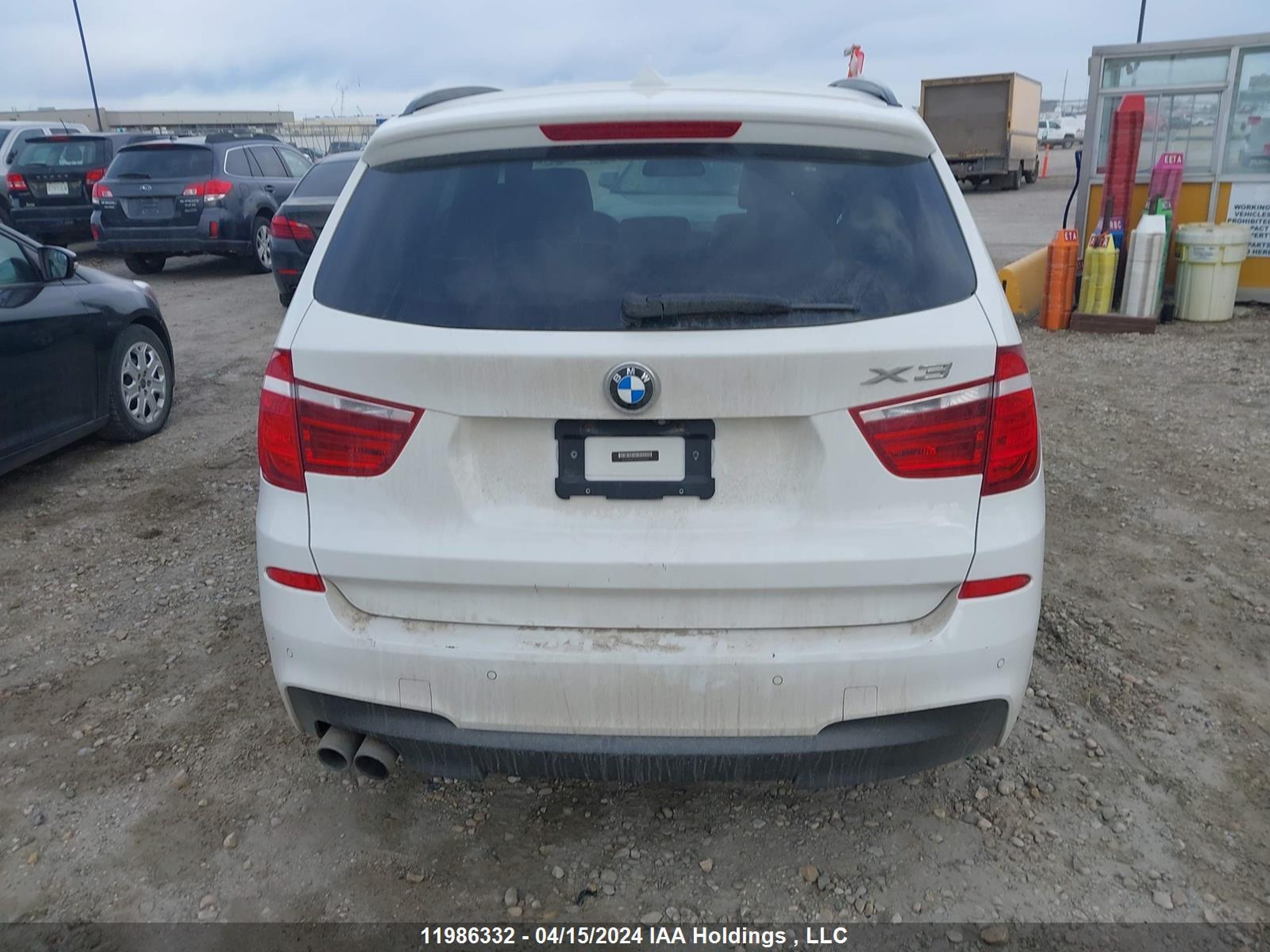 Photo 15 VIN: 5UXWX9C56H0T02694 - BMW X3 