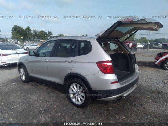 Photo 2 VIN: 5UXWX9C57D0A26054 - BMW X3 