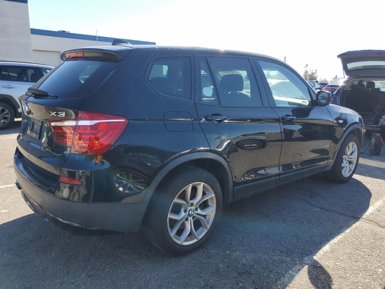 Photo 2 VIN: 5UXWX9C57D0A32498 - BMW X3 