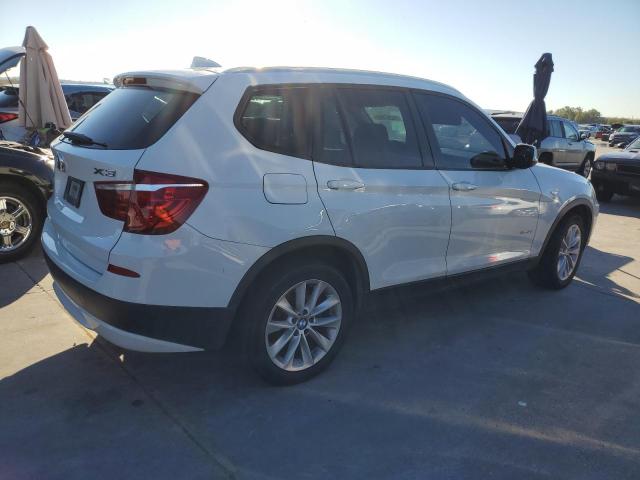 Photo 2 VIN: 5UXWX9C57E0D30793 - BMW X3 