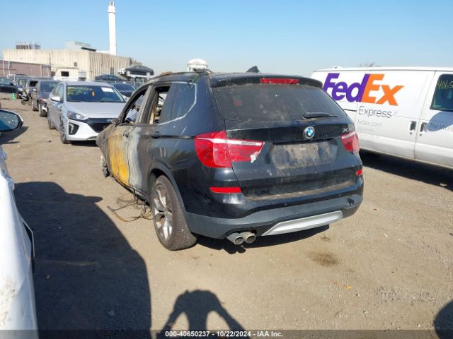 Photo 2 VIN: 5UXWX9C57F0D50379 - BMW X3 