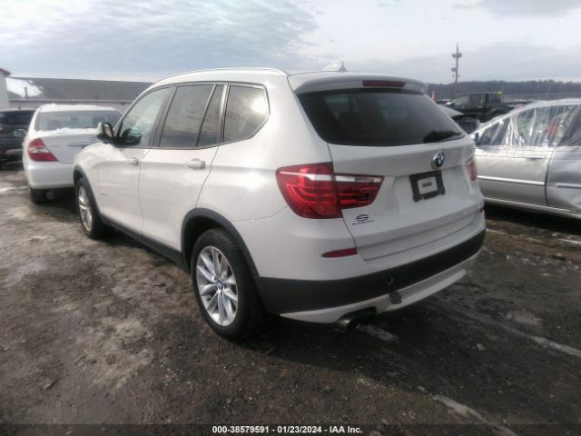 Photo 2 VIN: 5UXWX9C58D0A28556 - BMW X3 